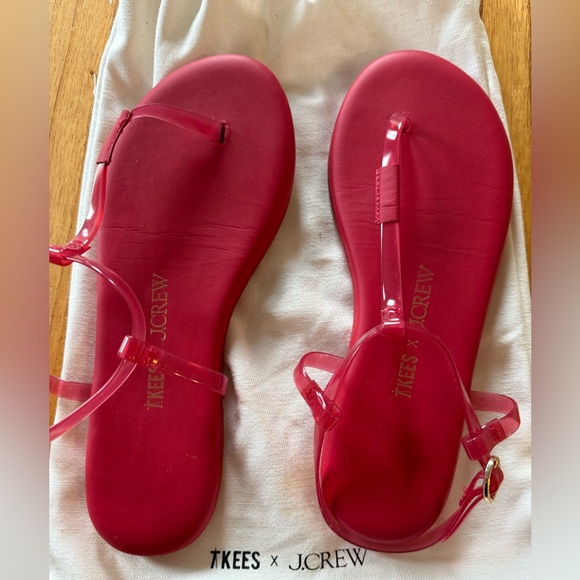 Red Sandals - Picture 1 of 4
